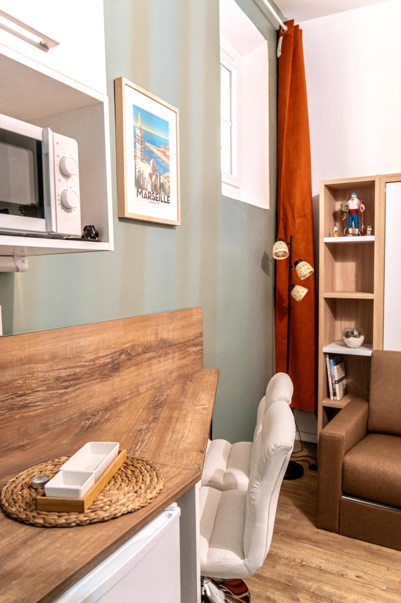 Charmant Studio Vieux Port Марсилия Екстериор снимка